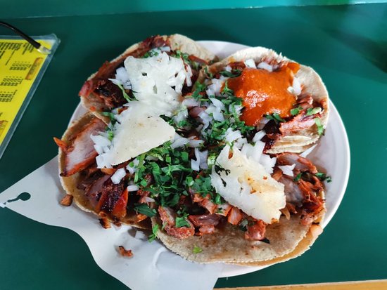 Taqueria El Tacontentoo.